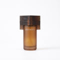DOCUMENTS Inter Cedar decant, bottle on white background